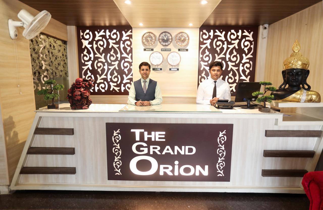 The Grand Orion Ξενοδοχείο Chinhat Εξωτερικό φωτογραφία